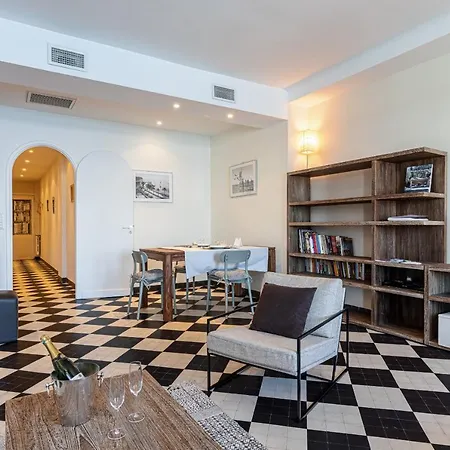 Outstanding View - Large 1 Bdr With Ac Daire